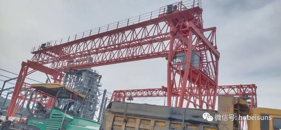 湖北三思科技龍門(mén)吊安全監(jiān)控系統(tǒng)再獲好評(píng)